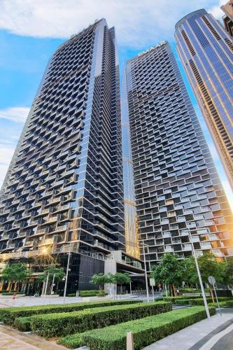 FIRST CLASS 3BR Burj Khalifa & Fountain View, Dubai (photo 9)