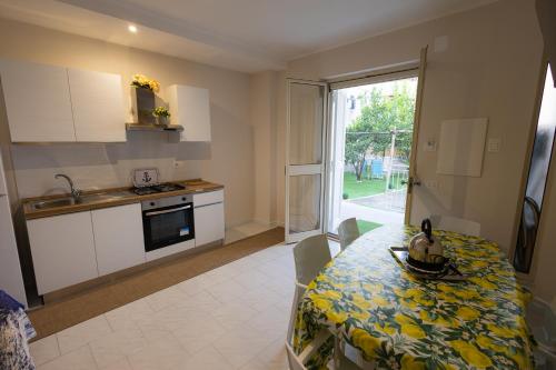 кухня, Exclusive house Pompei Vesuvius Sorrento Amalfi in Боскореале