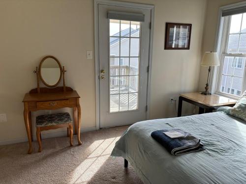 Sunny townhouse 3 bedroom, walk to shops Sunny townhouse 3 bedroom, walk to shops