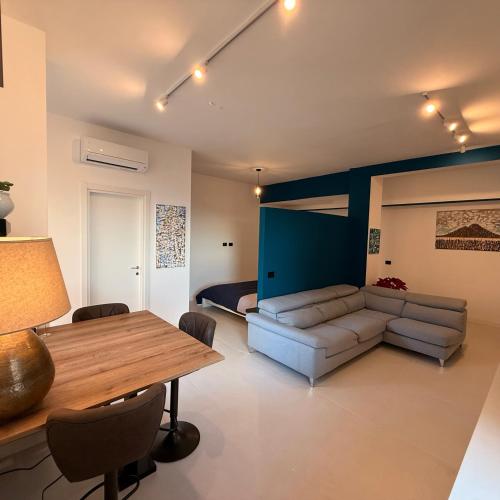 Blue Sky Loft - Strepitosa Vista sul Golfo, eleganza unica!, Nápoles