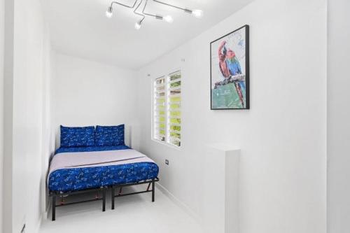 Luxury Villa w pool, ELEVATOR, ocean views, 5 mins to beach