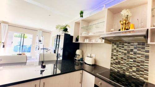 Luxury 2bedrooms house - image 10