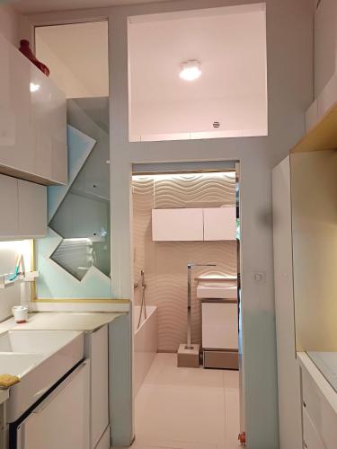 Kitchen, Loft atypique, au calme in La Pompignane