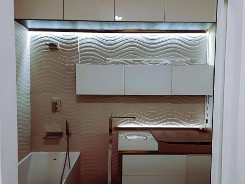 Bathroom, Loft atypique, au calme in La Pompignane