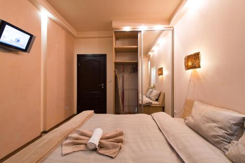 City Apartments - image 12