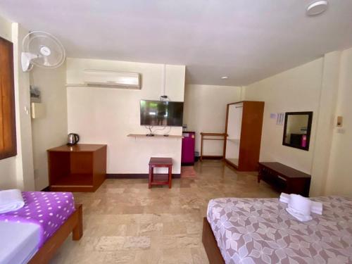 หาดทรายขาวรีสอร์ท หาดทรายขาวรีสอร์ท