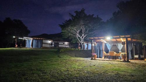 One-Bedroom House image 1