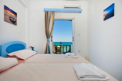 Tripodis Apartments
