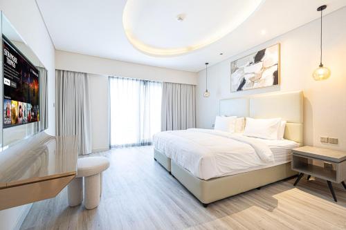 Amazing Oasis 1500 sqft View Hotel Amenities, Dubai (photo 4)