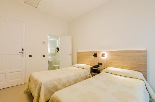 Hostal Excelsior