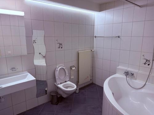 SASS APARTHOTEL - image 11