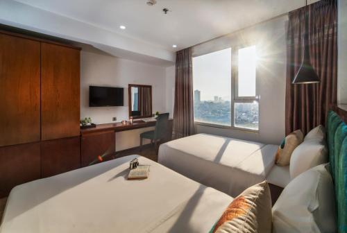 Deluxe Twin Room room in Crystal hotel by Ha My
