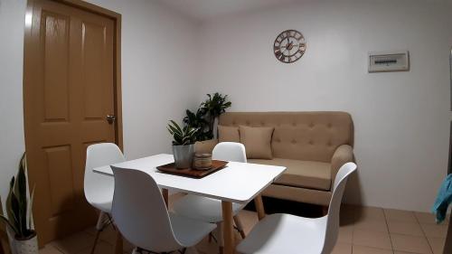 JDSD Properties One Spatial Condominium unli WIFI near Hen Lin (Robinsons Metro East)