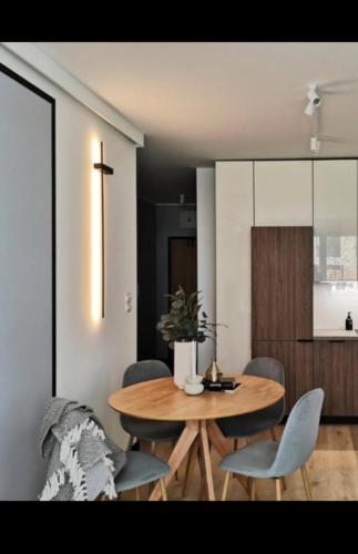 New Apartament selfcheck 24 h Parking Miedziana Huta, Wrocław (photo 6)