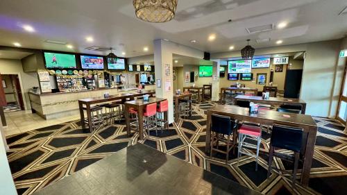 ผับ/เลาจน์, Castlereagh Hotel in ดับโบ