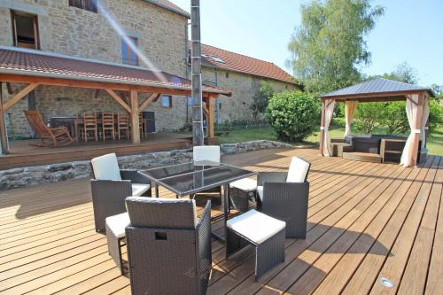 Facilities, Terre indigo in Eymoutiers