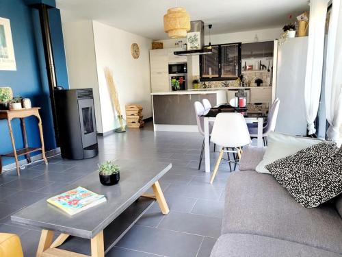 Maison avec vue sur forêt gîte à louer Plan-d'Aups-Sainte-Baume