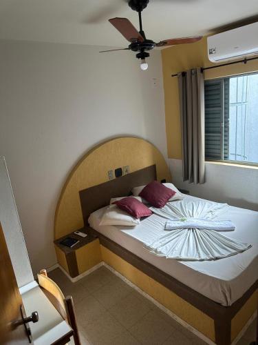 HOTEL LAREIRA in ซาโอโจเซ่ ดอสแคมพอส