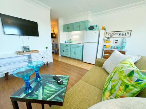 Sunrise Motel – Treasure Island, FL
