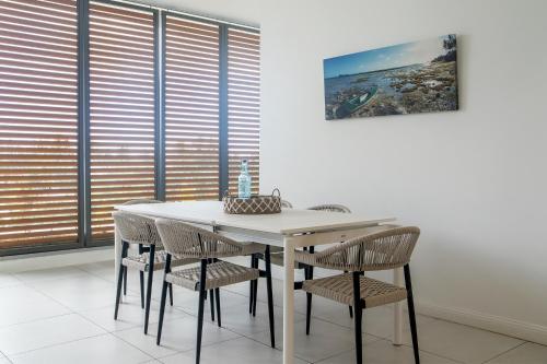 Akoya 17 - Beach by foot, Grand Bay (fotografie 8)