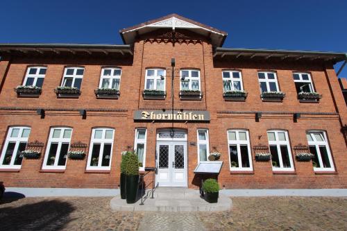Entrance, Hotel Thormahlen in Krummesse