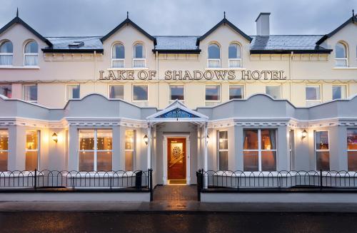 B&B Buncrana - Lake of Shadows Hotel - Bed and Breakfast Buncrana