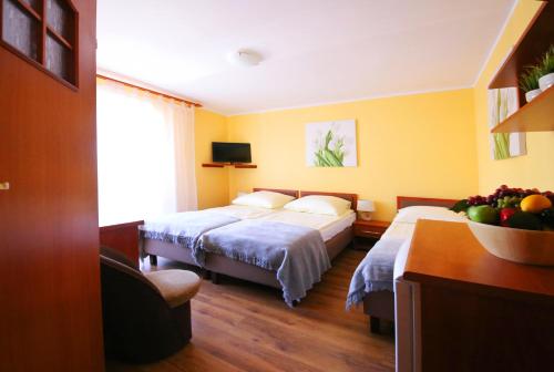 Triple Room image 5