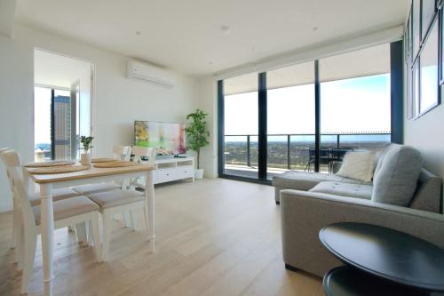 Serenity in the Sky - 2BR Apt in Rundle Mall, Adelaide (zdjęcie 3)