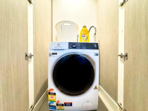 Serenity in the Sky - 2BR Apt in Rundle Mall, Adelaide (zdjęcie 9)