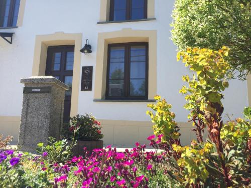 入口, Jardin Stan in 希尼