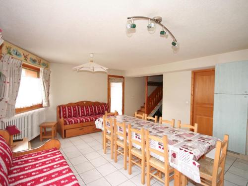 Duplex 5 pièces, 10 pers, Châtel, proche centre et télécabine, animaux admis, parking, WIFI - FR-1-676-140 - Location saisonnière - Châtel