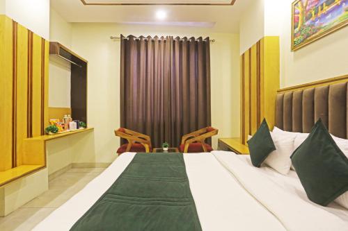 Hotel Aman Imperial Just a Minute Away From New Delhi Railway Station and Connaught Place – New Delhi, NY