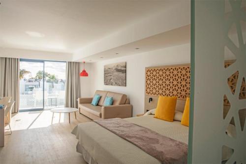 Oasis Lanz Beach Mate - image 6