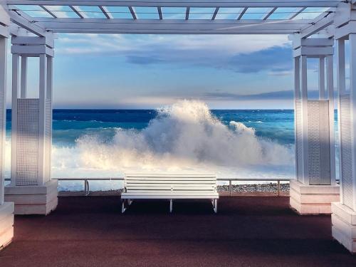 2 Bedroom Ocean Montagne view Apartment, Nizza (Foto 6)