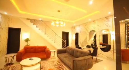 Luxury 3 Bedroom Duplex Apartment For Shortlet & Serviced Apartment