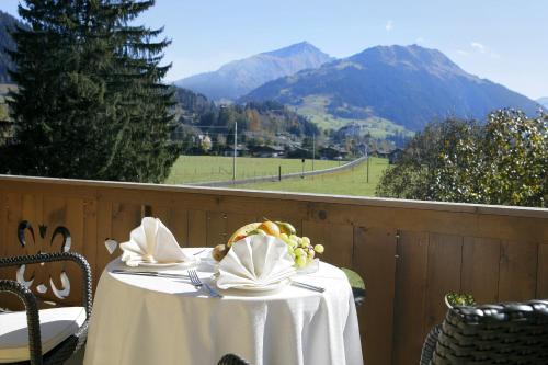 Hotel Bellerive Gstaad - image 2