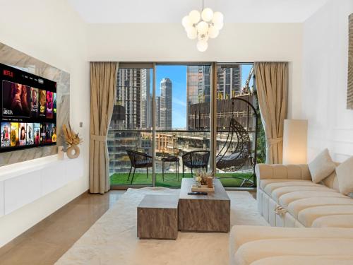 Skyline Serenity Holiday Home I Signature Series 1 Bedroom Apartment I Free Parking Gym Pool I - image 12