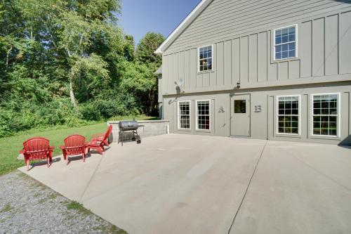 Ground-Floor Retreat Only 1 Mi to Cloudland Canyon in Rising Fawn, USA
