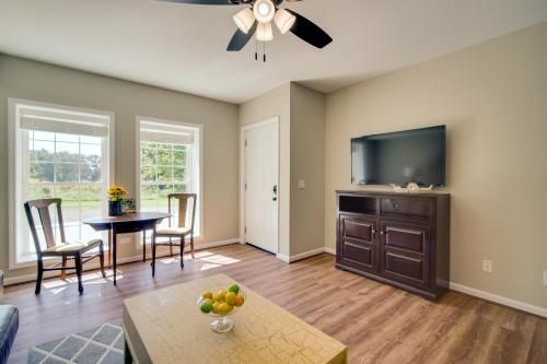Ground-Floor Apartment about 1 Mi to Cloudland Canyon! in Rising Fawn, USA