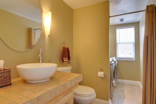 Colorado Springs Abode about 8 Mi to Downtown! - main image