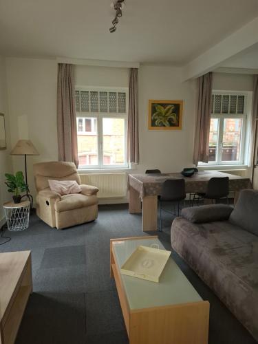 One-Bedroom Apartment image 8