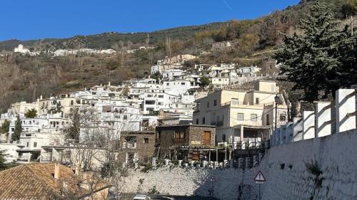 Skats, Acogedora casa en Pampaneira in Pampaneira