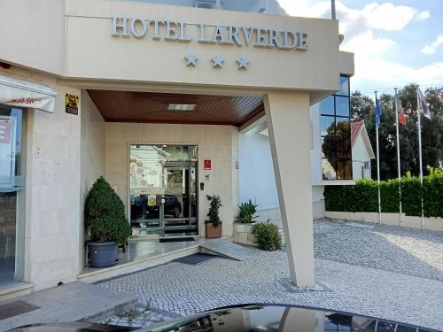 Hotel Larverde - image 11