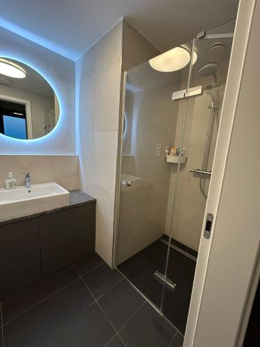 Sky Park Tower 1, 22 level, Downtown Centrum, Best adress in Town, Parking included, Братислава (фото 9)