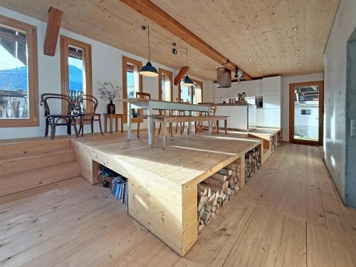 Stāva plāns, Design chalet with Alpine panorama in Riom-Parsonz