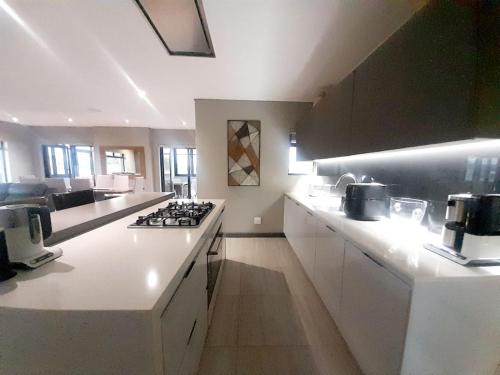 Dali in Kidd's Beach