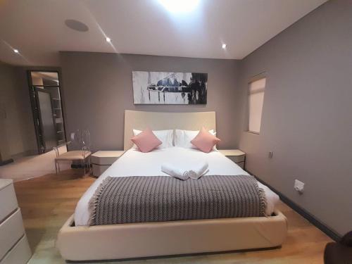 Dali in Kidd's Beach