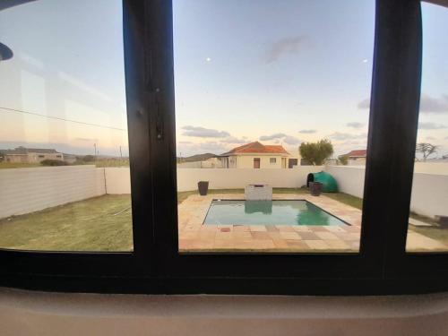 Dali in Kidd's Beach