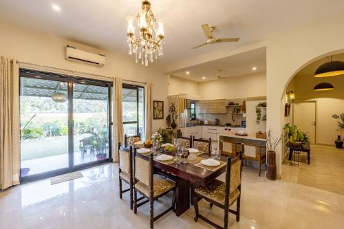 Kitchen, Alaya Stays Dacha 3 BHK Villa with Jacuzzi & Outdoor Bar in Palwal