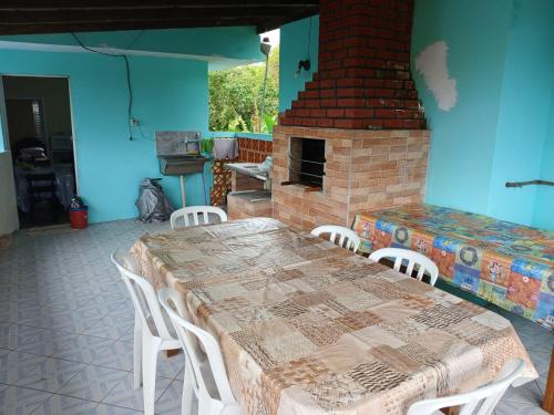 Casa para temporada na praia do Santinho in Santinho Beach